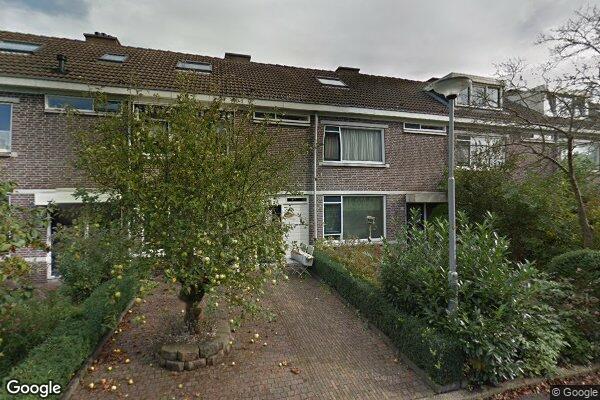 Straatview Prof ten Doesschatestraat 303