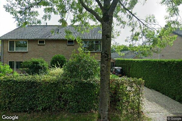 Straatview Oude Renbaan 18