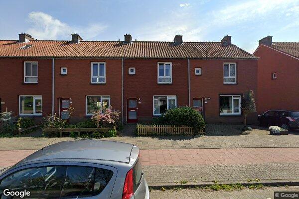 Straatview Esdoornlaan 15