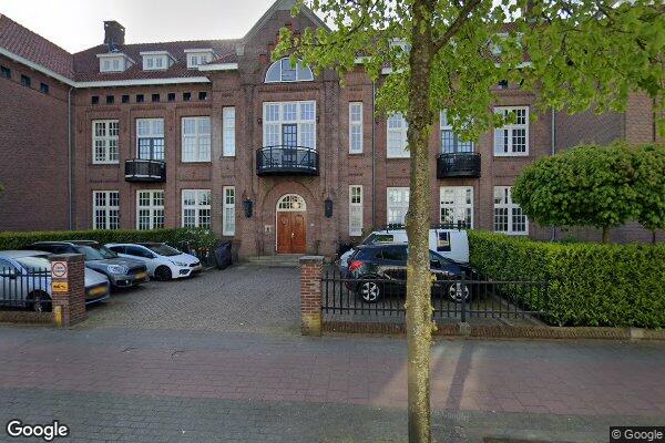 Straatview Larenseweg 28a