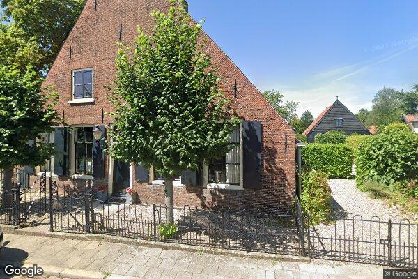 Straatview Donkerstraat 27
