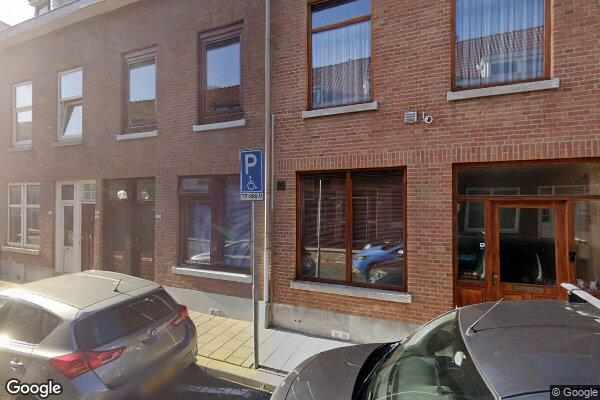 Straatview Voltastraat 12A
